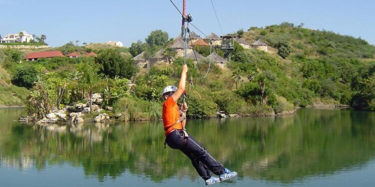 Selwo Aventura, Selwo Marina y el Teleférico abren su nueva temporada